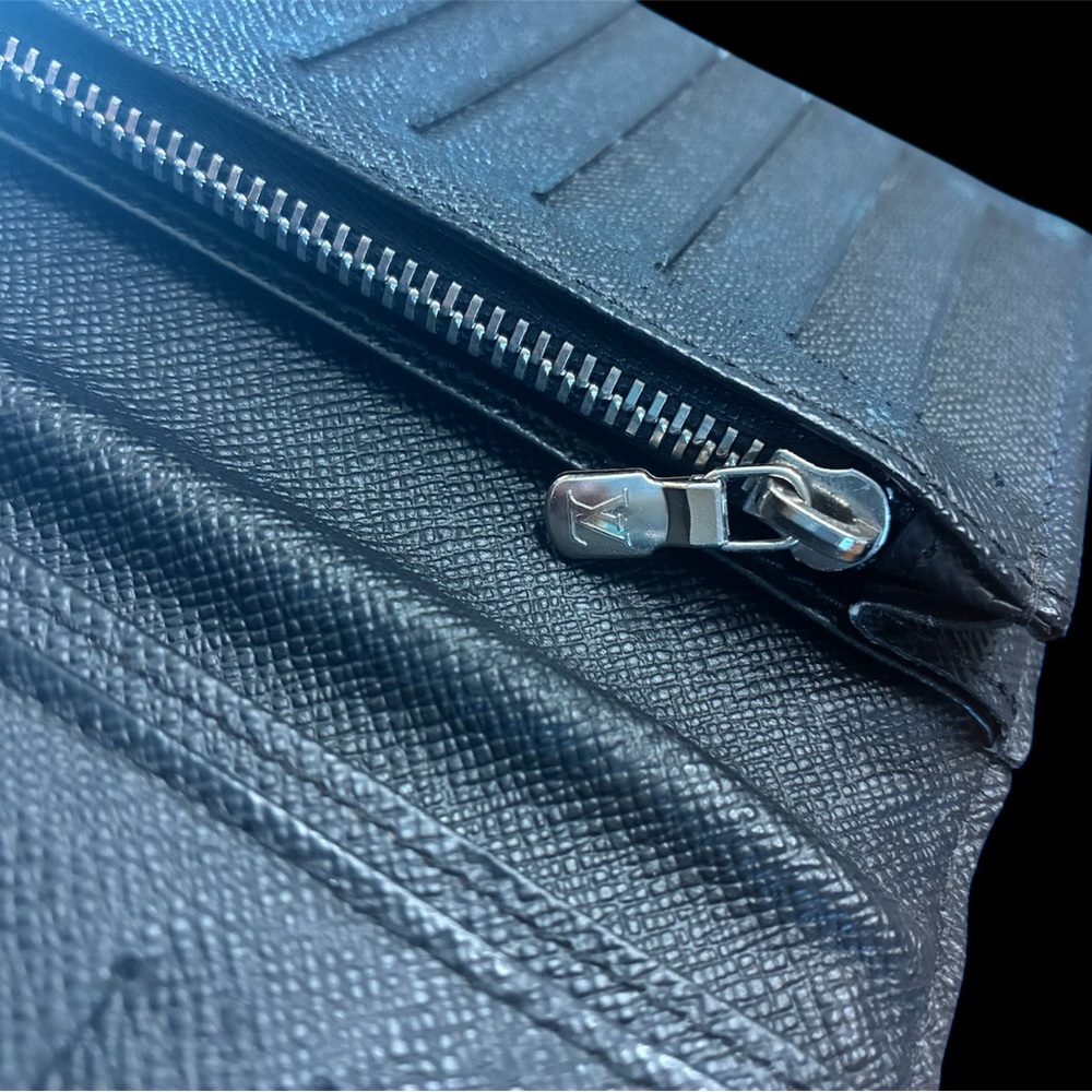 Louis Vuitton Graphite Checkered Wallet - Picture 6 of 8